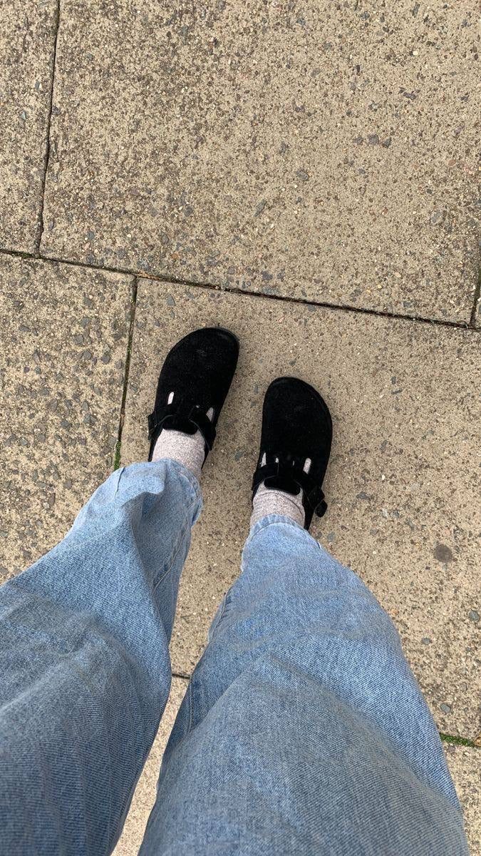 Clogs