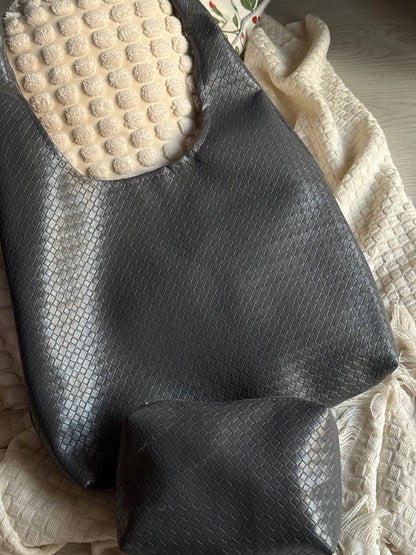 Naya bag