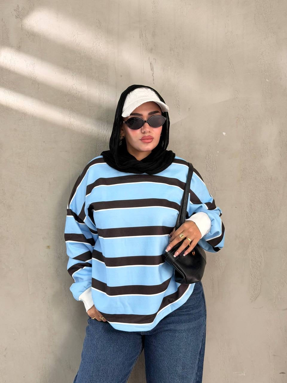 Essential sweatshirt