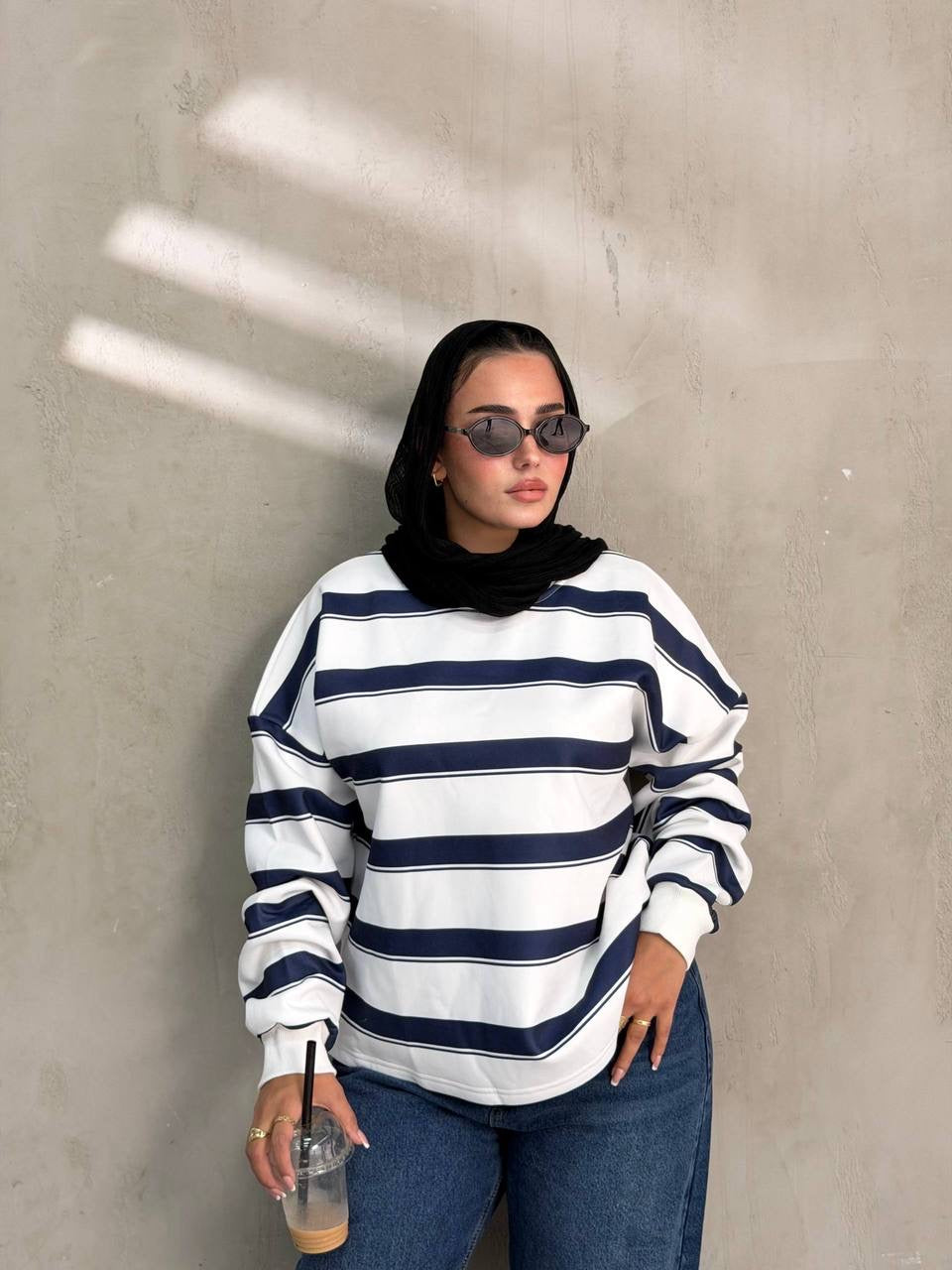Essential sweatshirt