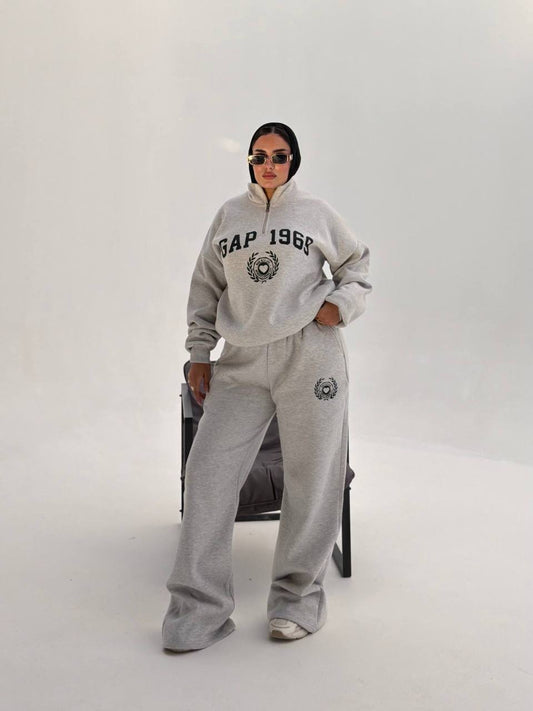 Essential quarter-zip set