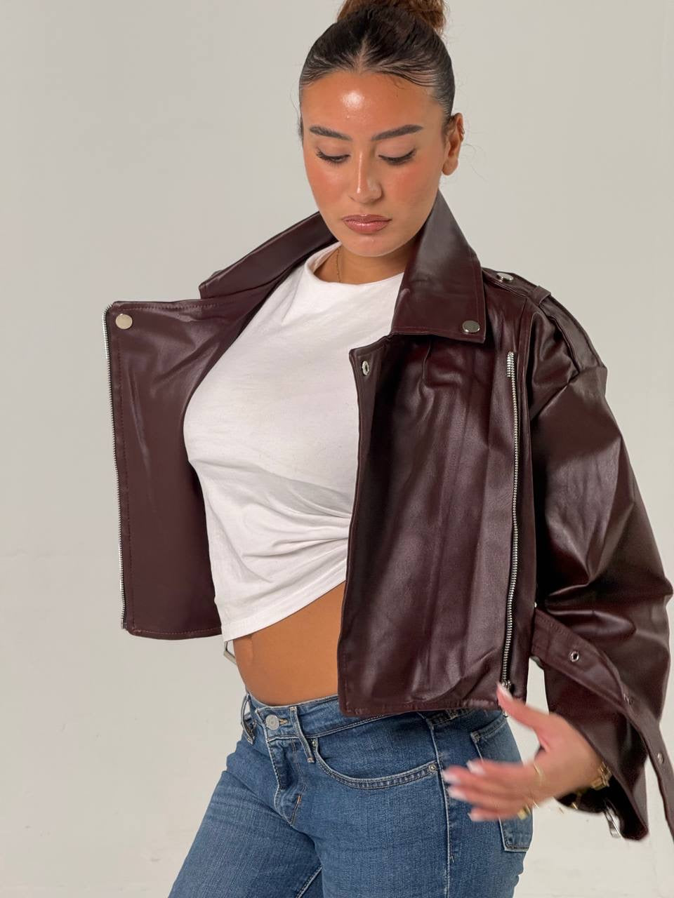 Cropped leather jacket